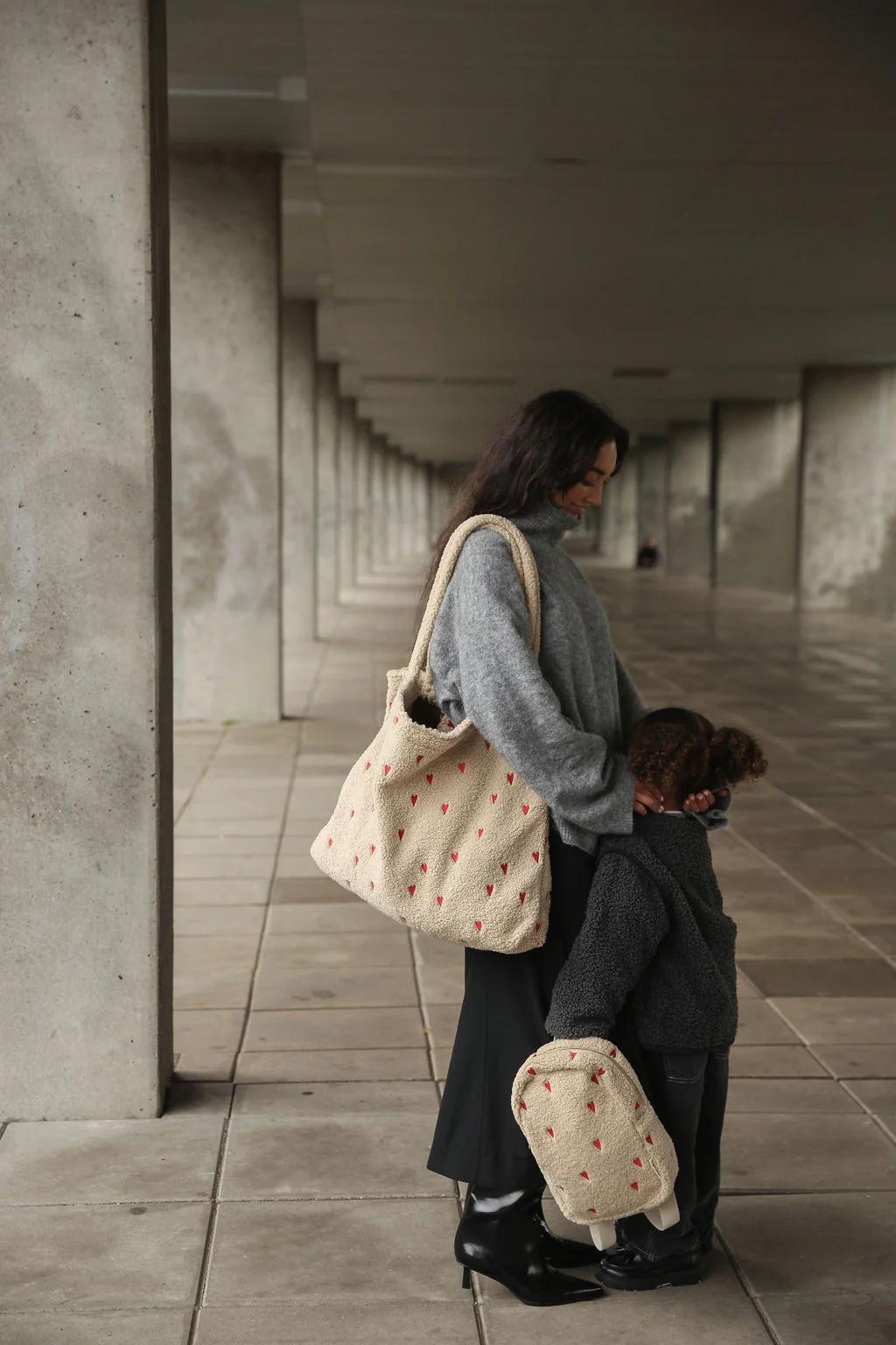 Módní taška Studio Noos jako kabelka nebo přebalovací taška.