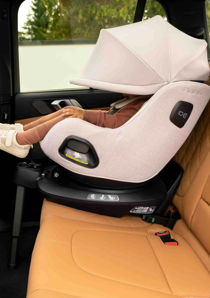 Nuna PRUU™ aire pro děti od narození do 105 cm se stříškou